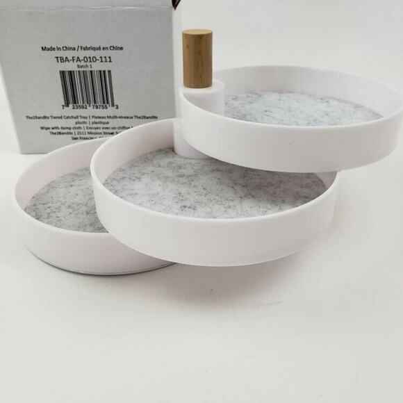 The 2 Bandits 3 Tiered Catchall Tray NIB Holds Jewelry Keys, Knickknacks New - Picture 4 of 4